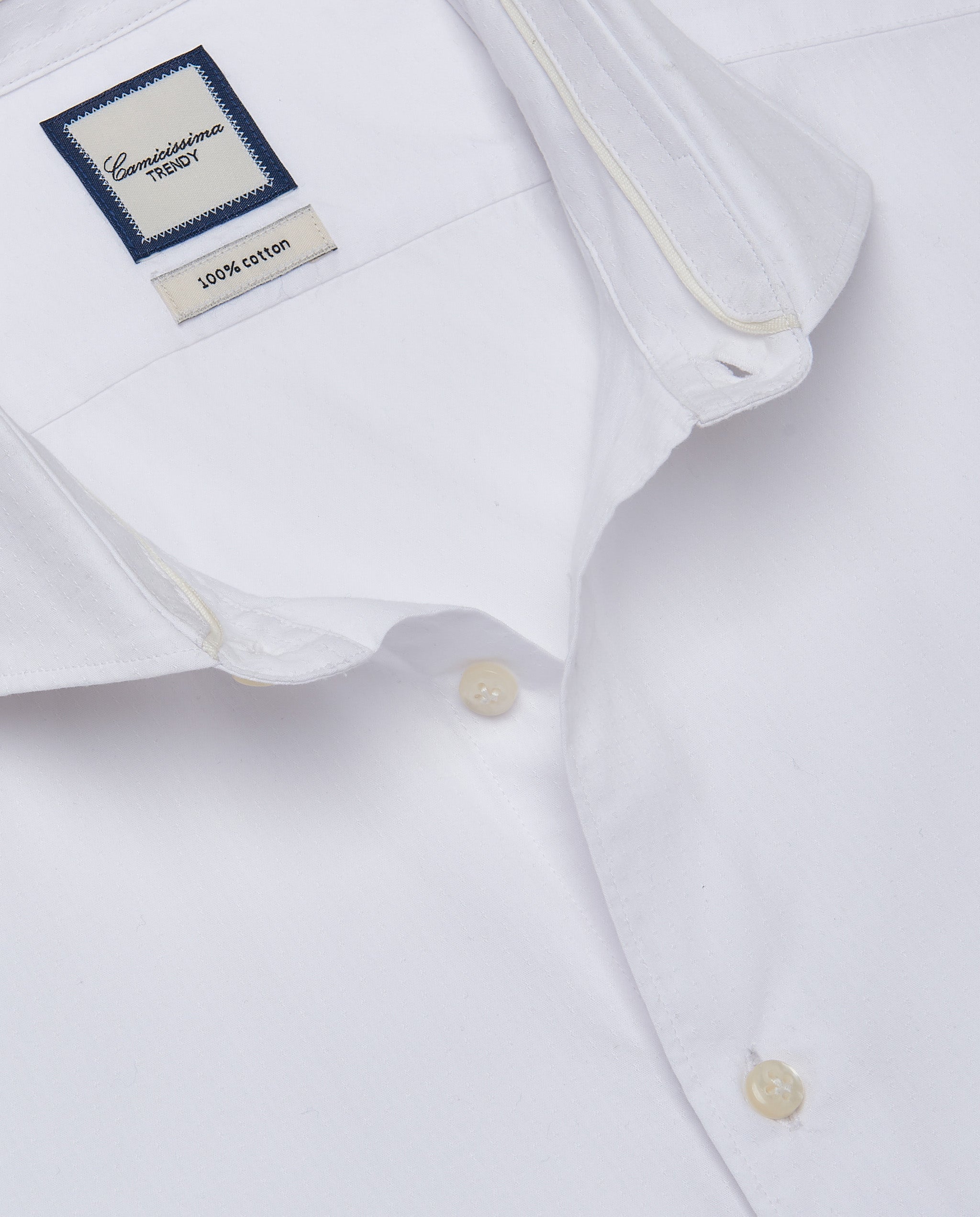 CCCLLKPBG028177WHITE