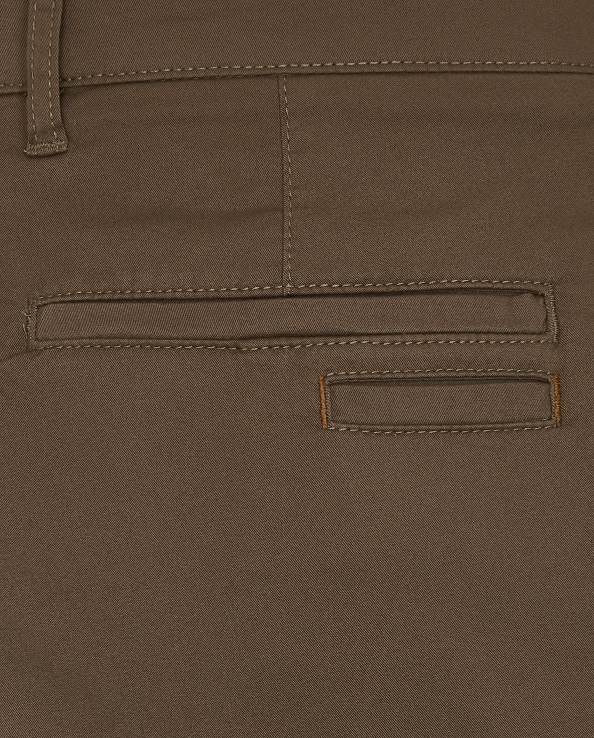 CNPTAKPBG0P2158BROWN