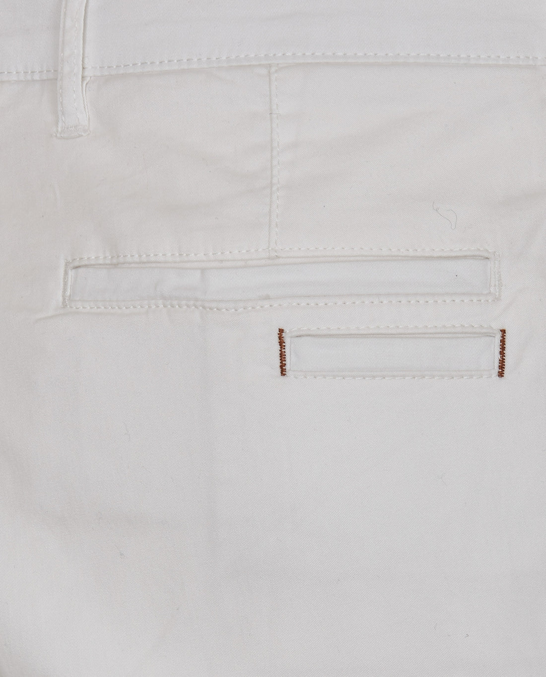 CNPTAKPBG0P2158WHITE